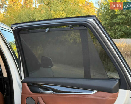 Белый БМВ Х5, объемом двигателя 3 л и пробегом 96 тыс. км за 41888 $, фото 28 на Automoto.ua