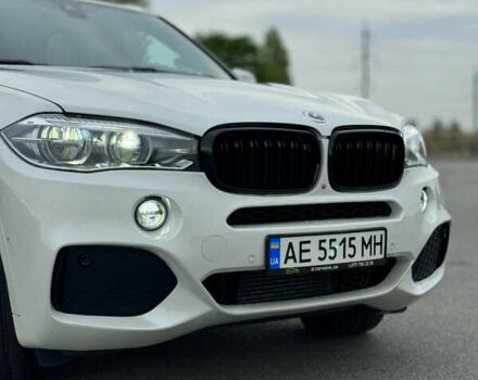БМВ Х5 2018 в Днепре (Днепропетровске) на Automoto.ua Белый БМВ Х5, объемом двигателя 2.98 л и пробегом 140 тыс. км за 36500 $, фото 7 на Automoto.ua
