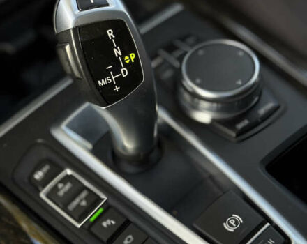 Белый БМВ Х5, объемом двигателя 2 л и пробегом 110 тыс. км за 28700 $, фото 47 на Automoto.ua