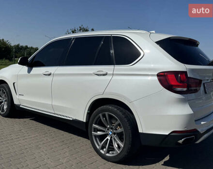 Білий БМВ Х5, об'ємом двигуна 2.99 л та пробігом 217 тис. км за 32900 $, фото 8 на Automoto.ua