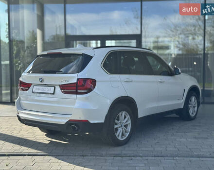 Білий БМВ Х5, об'ємом двигуна 2 л та пробігом 98 тис. км за 31990 $, фото 4 на Automoto.ua