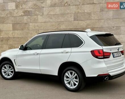 Белый БМВ Х5, объемом двигателя 2 л и пробегом 132 тыс. км за 31800 $, фото 21 на Automoto.ua