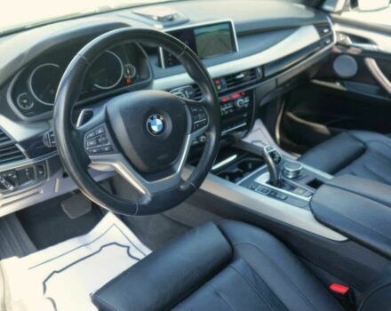 Білий БМВ Х5, об'ємом двигуна 4.4 л та пробігом 33 тис. км за 4600 $, фото 6 на Automoto.ua