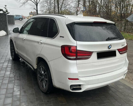 Білий БМВ Х5, об'ємом двигуна 2 л та пробігом 160 тис. км за 27500 $, фото 2 на Automoto.ua