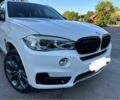 Белый БМВ Х5, объемом двигателя 2 л и пробегом 92 тыс. км за 34000 $, фото 4 на Automoto.ua