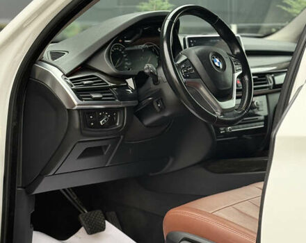 Белый БМВ Х5, объемом двигателя 2 л и пробегом 152 тыс. км за 29900 $, фото 10 на Automoto.ua