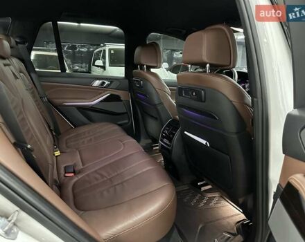 Білий БМВ Х5, об'ємом двигуна 3 л та пробігом 136 тис. км за 56000 $, фото 31 на Automoto.ua