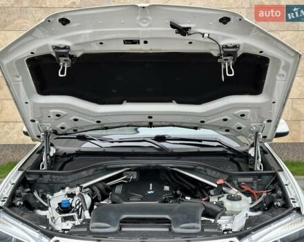 Белый БМВ Х5, объемом двигателя 2 л и пробегом 132 тыс. км за 31800 $, фото 46 на Automoto.ua