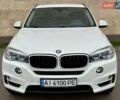 Белый БМВ Х5, объемом двигателя 2 л и пробегом 132 тыс. км за 31800 $, фото 24 на Automoto.ua