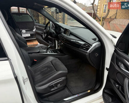 Белый БМВ Х5, объемом двигателя 2.99 л и пробегом 92 тыс. км за 49000 $, фото 17 на Automoto.ua