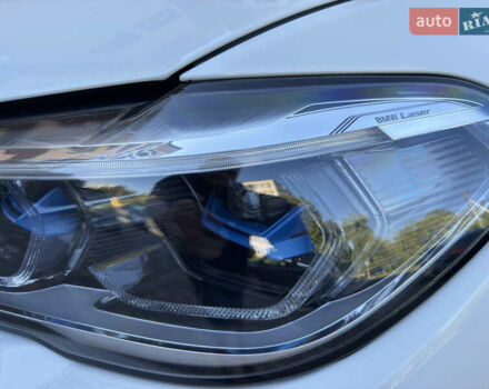 Белый БМВ Х5, объемом двигателя 3 л и пробегом 65 тыс. км за 52000 $, фото 3 на Automoto.ua