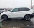 Белый БМВ Х5, объемом двигателя 3 л и пробегом 62 тыс. км за 8000 $, фото 6 на Automoto.ua