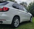 Белый БМВ Х5, объемом двигателя 2 л и пробегом 265 тыс. км за 25000 $, фото 1 на Automoto.ua