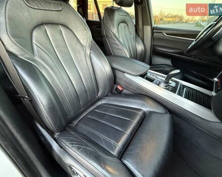 Білий БМВ Х5, об'ємом двигуна 3 л та пробігом 173 тис. км за 25500 $, фото 62 на Automoto.ua