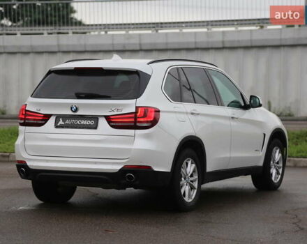 Белый БМВ Х5, объемом двигателя 2 л и пробегом 180 тыс. км за 31500 $, фото 6 на Automoto.ua