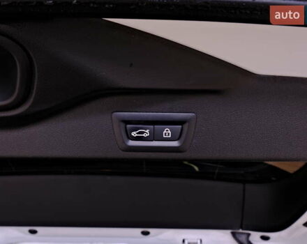 Білий БМВ Х5, об'ємом двигуна 3 л та пробігом 81 тис. км за 45900 $, фото 56 на Automoto.ua