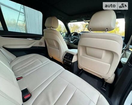 Білий БМВ Х5, об'ємом двигуна 2.98 л та пробігом 74 тис. км за 30900 $, фото 32 на Automoto.ua