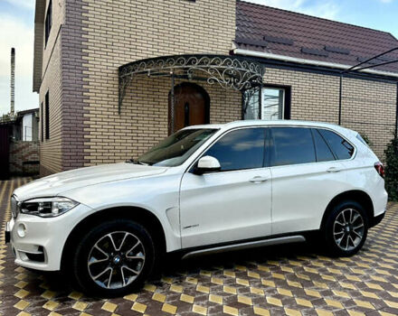Белый БМВ Х5, объемом двигателя 2.98 л и пробегом 57 тыс. км за 28999 $, фото 3 на Automoto.ua