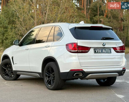 Белый БМВ Х5, объемом двигателя 3 л и пробегом 96 тыс. км за 41888 $, фото 50 на Automoto.ua