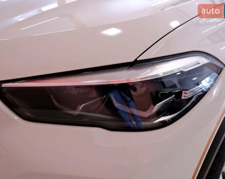 Білий БМВ Х5, об'ємом двигуна 3 л та пробігом 81 тис. км за 45900 $, фото 18 на Automoto.ua