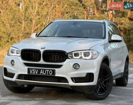 Белый БМВ Х5, объемом двигателя 3 л и пробегом 96 тыс. км за 41888 $, фото 60 на Automoto.ua
