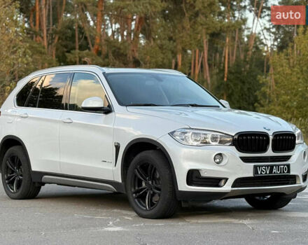 Белый БМВ Х5, объемом двигателя 3 л и пробегом 96 тыс. км за 41888 $, фото 56 на Automoto.ua