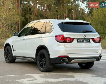 Белый БМВ Х5, объемом двигателя 3 л и пробегом 96 тыс. км за 41888 $, фото 44 на Automoto.ua