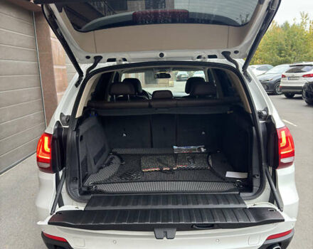 Белый БМВ Х5, объемом двигателя 2 л и пробегом 95 тыс. км за 34500 $, фото 11 на Automoto.ua