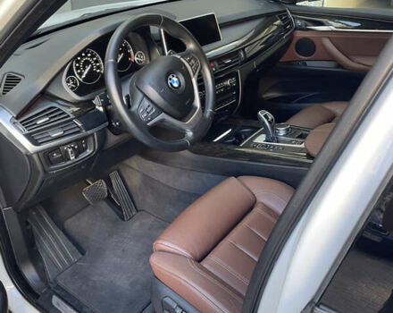 Білий БМВ Х5, об'ємом двигуна 3 л та пробігом 198 тис. км за 36200 $, фото 8 на Automoto.ua