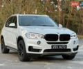 Белый БМВ Х5, объемом двигателя 3 л и пробегом 96 тыс. км за 41888 $, фото 66 на Automoto.ua