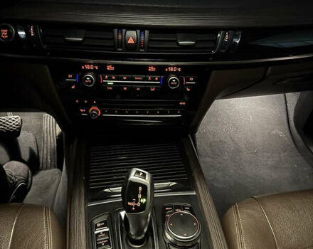 Белый БМВ Х5, объемом двигателя 2 л и пробегом 95 тыс. км за 34500 $, фото 14 на Automoto.ua