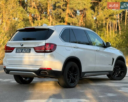 Белый БМВ Х5, объемом двигателя 3 л и пробегом 96 тыс. км за 41888 $, фото 37 на Automoto.ua