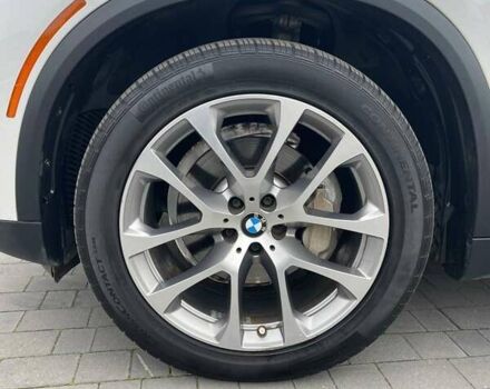 Белый БМВ Х5, объемом двигателя 3 л и пробегом 211 тыс. км за 37900 $, фото 7 на Automoto.ua