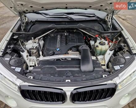 Білий БМВ Х5, об'ємом двигуна 3 л та пробігом 74 тис. км за 29500 $, фото 36 на Automoto.ua