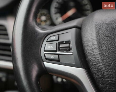 Белый БМВ Х5, объемом двигателя 2 л и пробегом 180 тыс. км за 31500 $, фото 18 на Automoto.ua