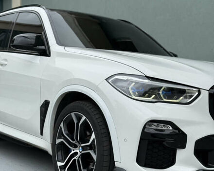 БМВ Х5 2018 в Днепре (Днепропетровске) на Automoto.ua Белый БМВ Х5, объемом двигателя 3 л и пробегом 91 тыс. км за 58000 $, фото 2 на Automoto.ua