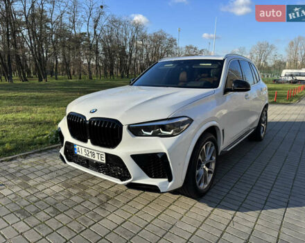 Белый БМВ Х5, объемом двигателя 3 л и пробегом 104 тыс. км за 47500 $, фото 1 на Automoto.ua