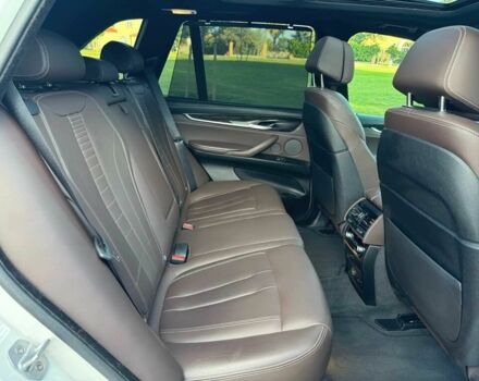 Белый БМВ Х5, объемом двигателя 3 л и пробегом 73 тыс. км за 19000 $, фото 12 на Automoto.ua