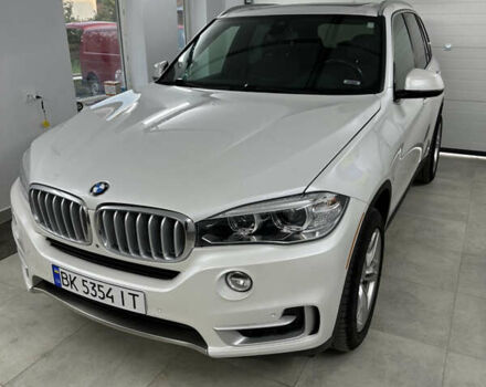 Белый БМВ Х5, объемом двигателя 3 л и пробегом 175 тыс. км за 30200 $, фото 5 на Automoto.ua