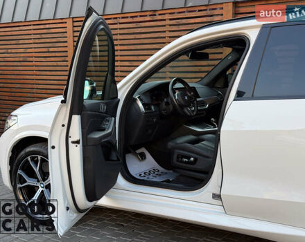 Білий БМВ Х5, об'ємом двигуна 3 л та пробігом 99 тис. км за 53000 $, фото 18 на Automoto.ua