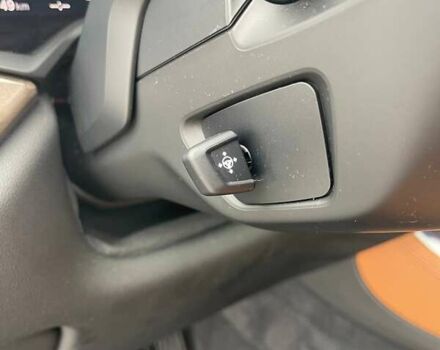 Белый БМВ Х5, объемом двигателя 3 л и пробегом 211 тыс. км за 38900 $, фото 17 на Automoto.ua