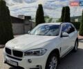 Белый БМВ Х5, объемом двигателя 2 л и пробегом 105 тыс. км за 30100 $, фото 1 на Automoto.ua
