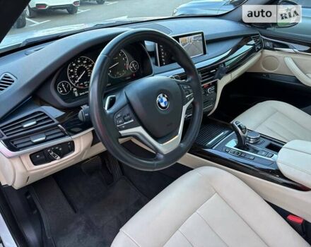 Білий БМВ Х5, об'ємом двигуна 2.98 л та пробігом 74 тис. км за 30900 $, фото 18 на Automoto.ua