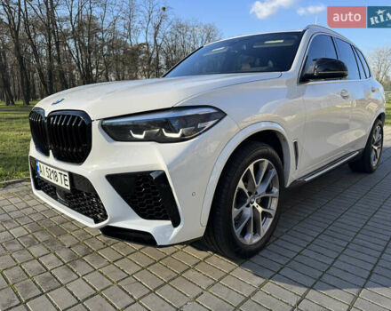 Белый БМВ Х5, объемом двигателя 3 л и пробегом 104 тыс. км за 47500 $, фото 2 на Automoto.ua