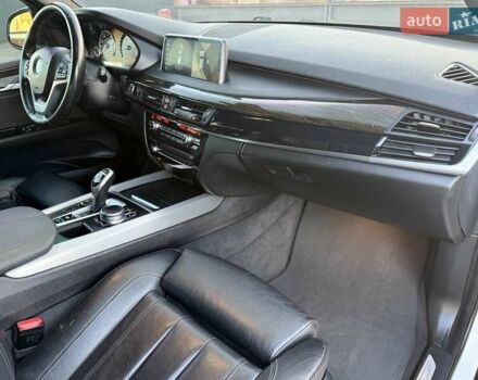 Білий БМВ Х5, об'ємом двигуна 3 л та пробігом 173 тис. км за 25500 $, фото 57 на Automoto.ua