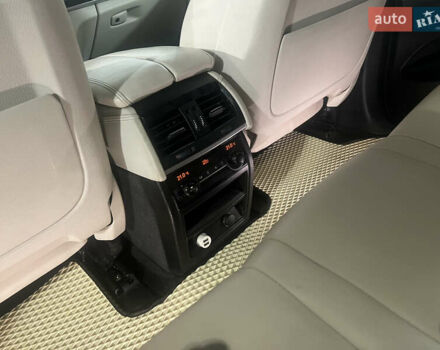 Белый БМВ Х5, объемом двигателя 3 л и пробегом 130 тыс. км за 40000 $, фото 21 на Automoto.ua