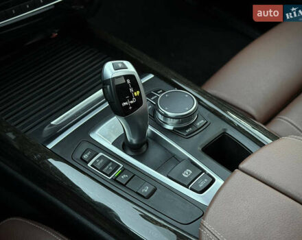 Белый БМВ Х5, объемом двигателя 3 л и пробегом 96 тыс. км за 41888 $, фото 10 на Automoto.ua