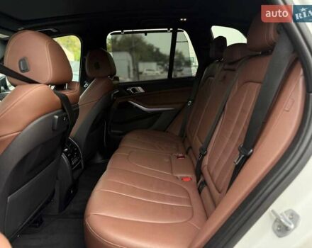 Белый БМВ Х5, объемом двигателя 3 л и пробегом 94 тыс. км за 49999 $, фото 27 на Automoto.ua