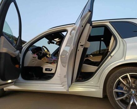 Белый БМВ Х5, объемом двигателя 0 л и пробегом 90 тыс. км за 19400 $, фото 3 на Automoto.ua