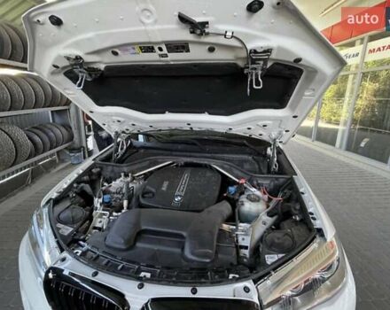 Белый БМВ Х5, объемом двигателя 3 л и пробегом 79 тыс. км за 37000 $, фото 26 на Automoto.ua